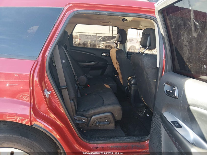 VIN 3C4PDDAG4JT167522 2018 DODGE JOURNEY SE AWD