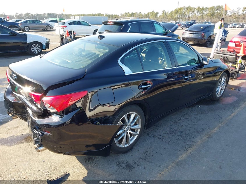 2014 Infiniti Q50 Premium