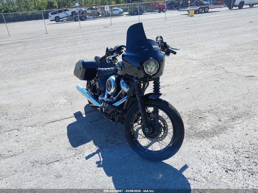 2025 Harley-Davidson Fxbb