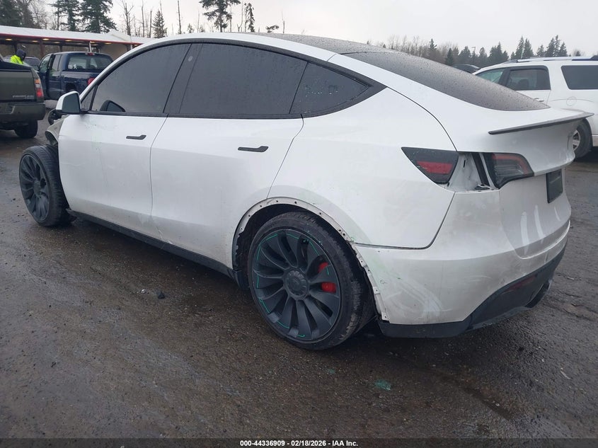 2022 Tesla Model Y Performance Dual Motor All-Wheel Drive