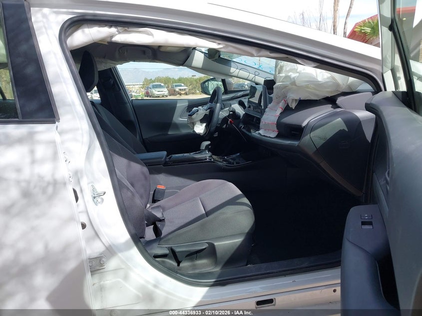 2024 Toyota Prius Le