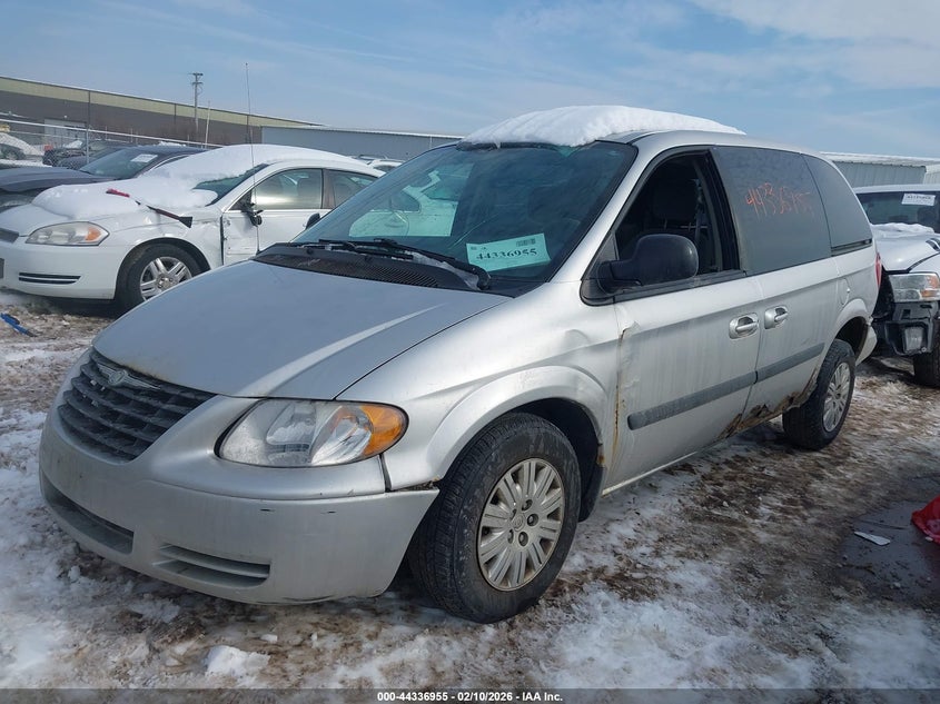 2005 Chrysler Town & Country