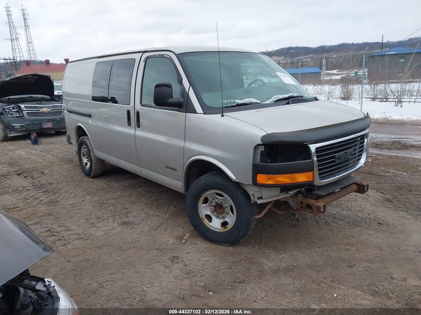 2006 GMC Savana Work Van
