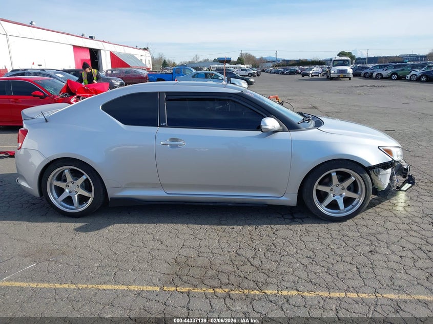2012 Scion Tc 2.5 silver Lot 111044337139 Vin JTKJF5C70C3041894