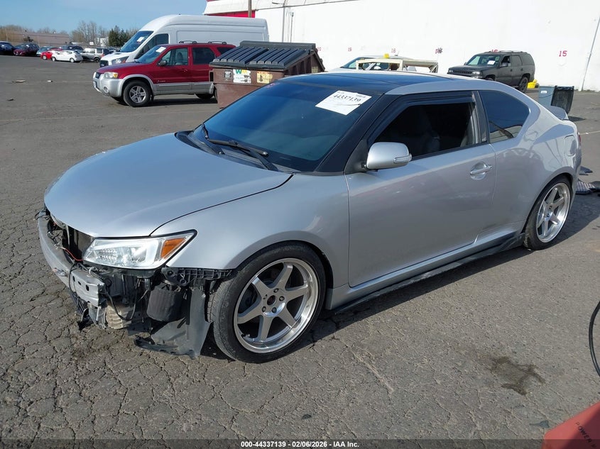 2012 Scion Tc 2.5 silver Lot 111044337139 Vin JTKJF5C70C3041894