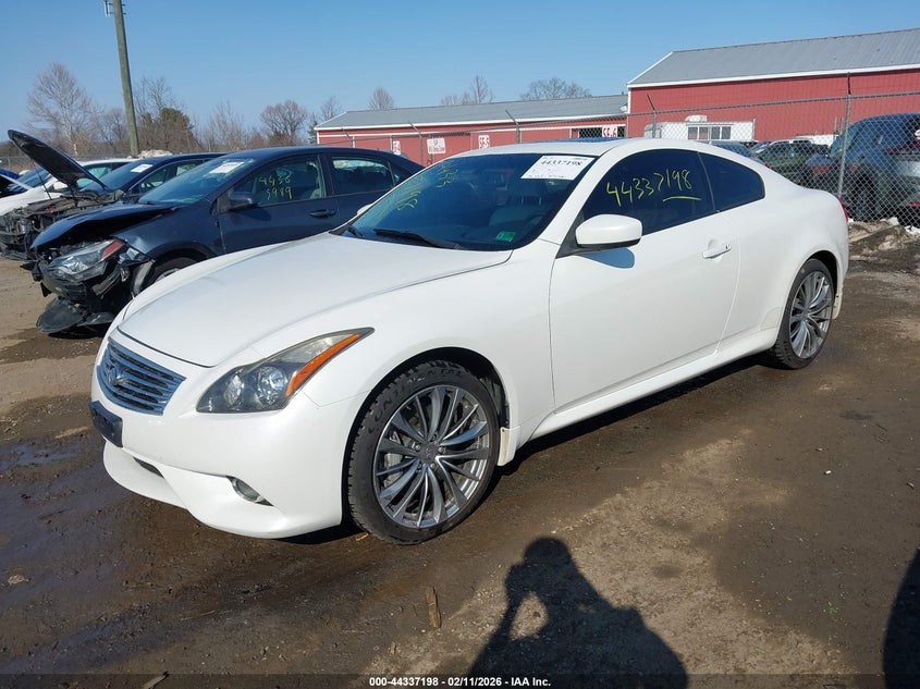 2013 Infiniti G37X