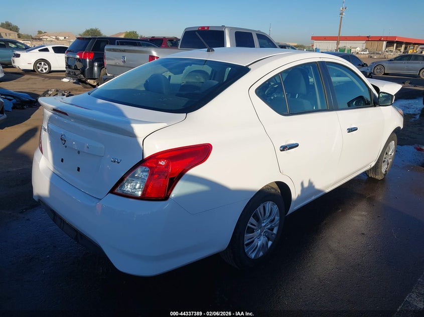 2019 Nissan Versa 1.6 Sv