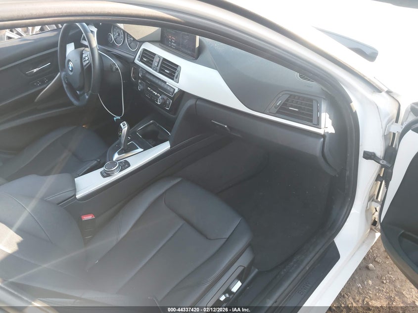 2017 BMW 320I xDrive