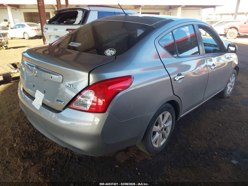 2012 Nissan Versa 1.6 Sl