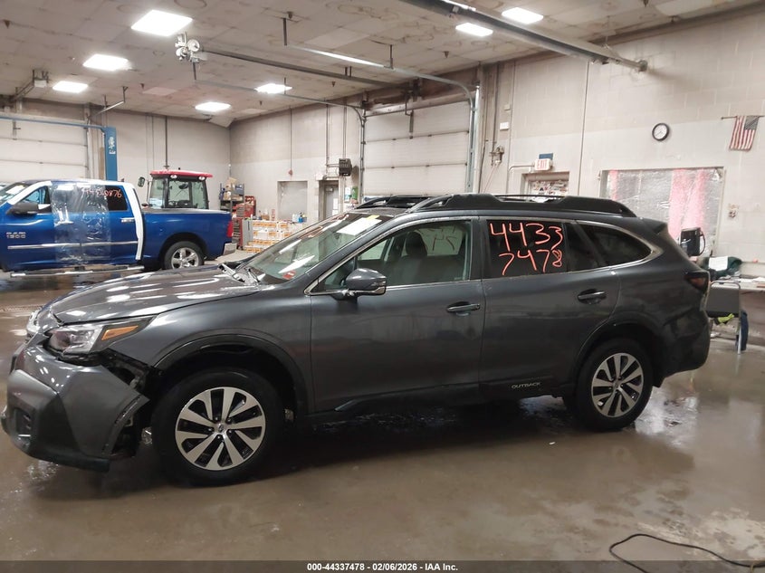 2022 Subaru Outback Premium VIN: 4S4BTAFC0N3209649 Lot: 44337478