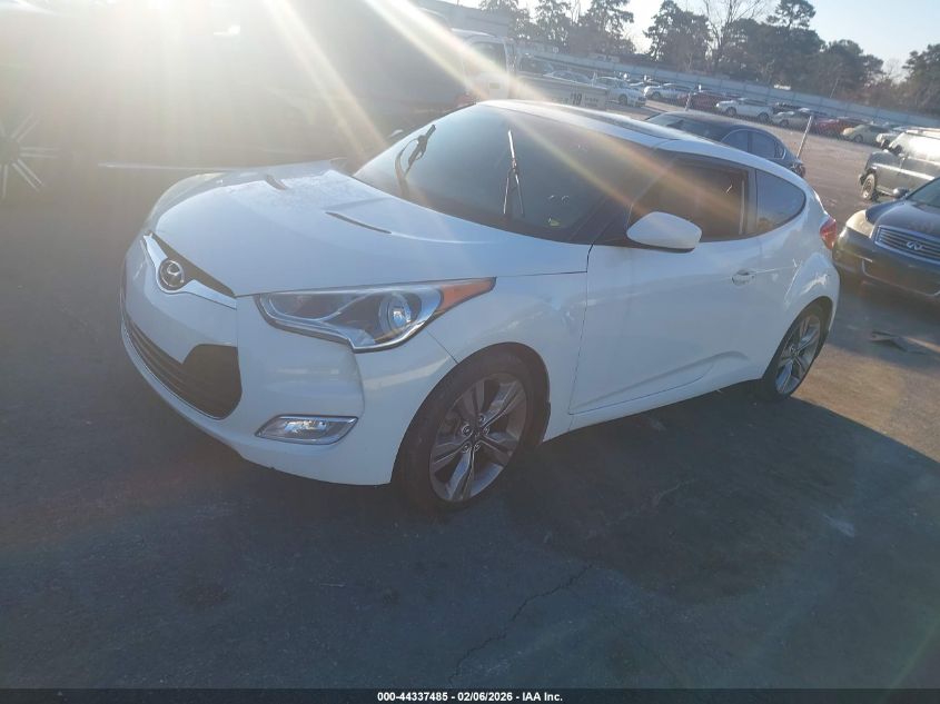 2013 Hyundai Veloster Base W/Gray