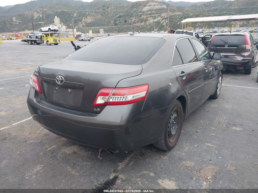 2011 Toyota Camry Le