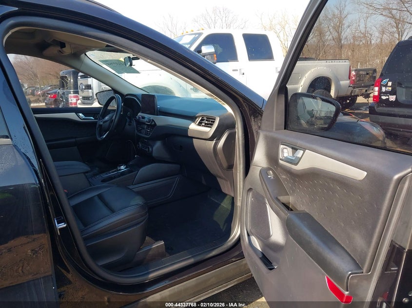 2020 Ford Escape Se Sport Hybrid