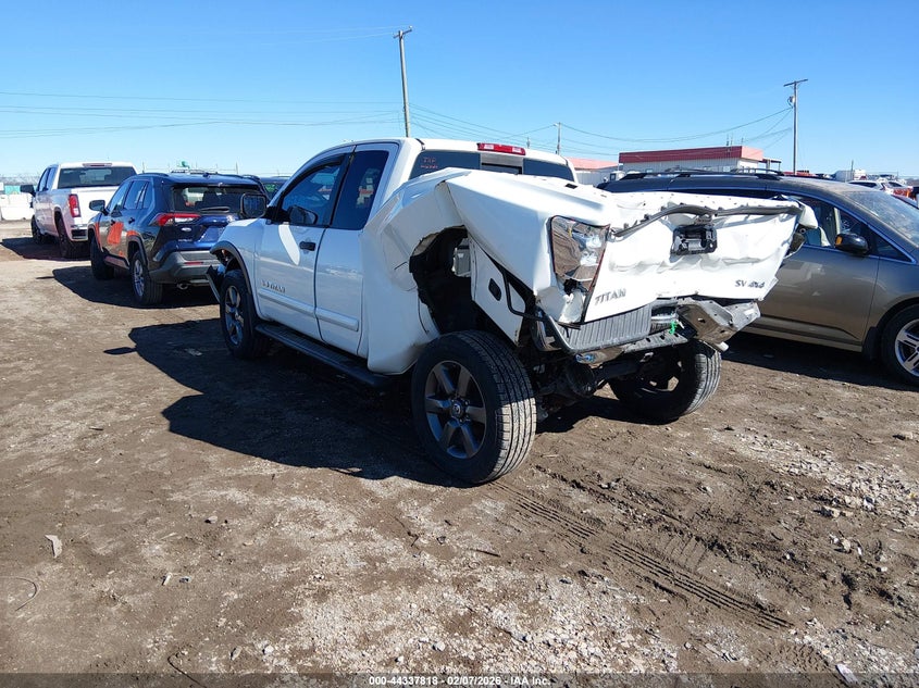 2015 Nissan Titan Sv