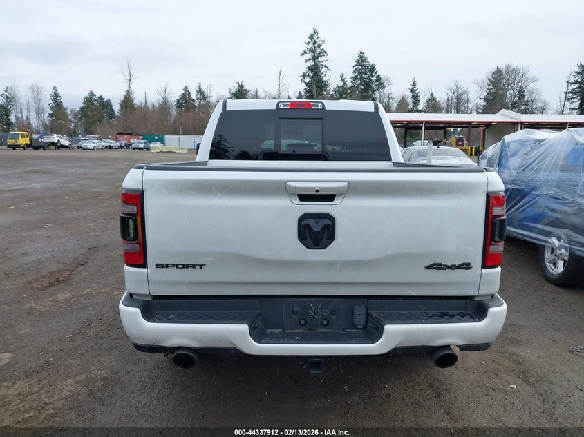 2020 RAM 1500 - view 16