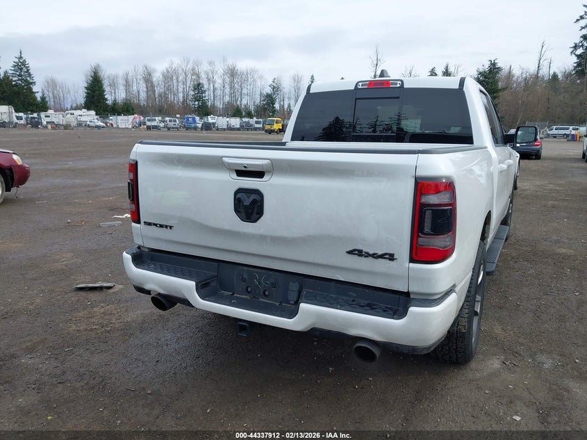 2020 RAM 1500 - view 4
