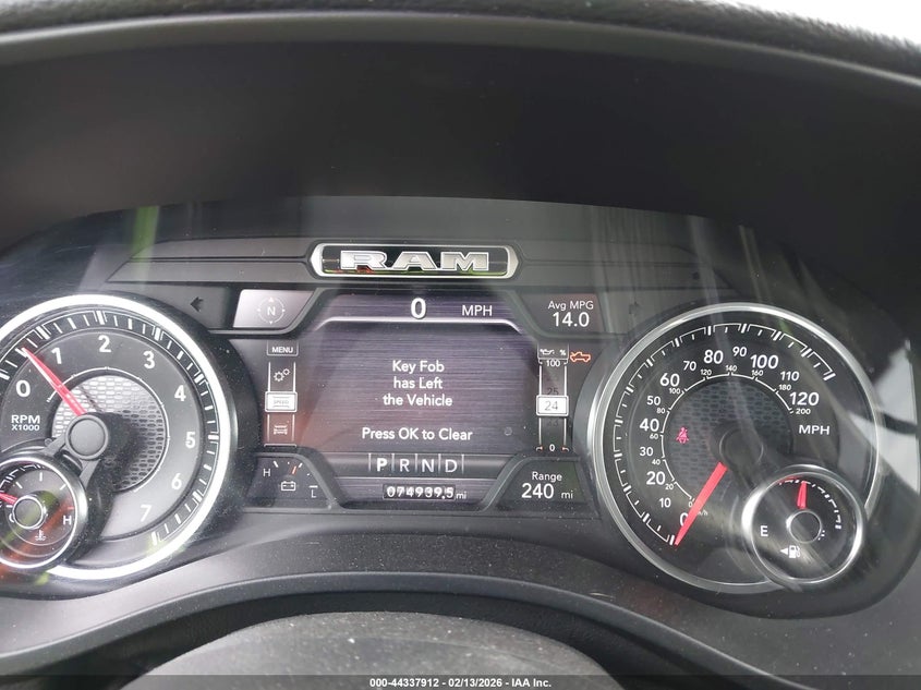2020 RAM 1500 - view 7