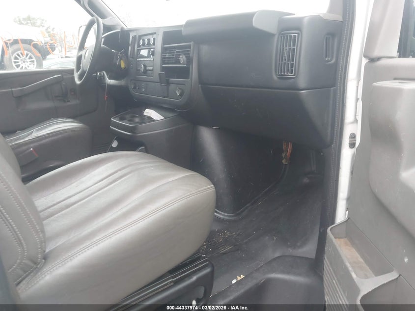 2016 Chevrolet Express 2500 Work Van