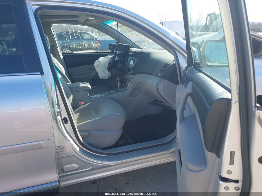 2013 Toyota Highlander Se V6