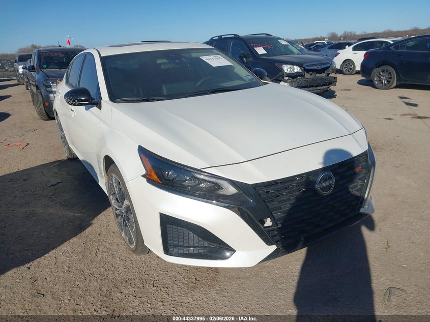 2024 Nissan Altima Sr Fwd