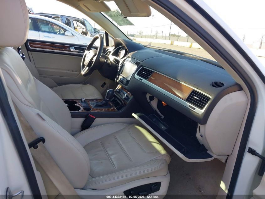 2011 Volkswagen Touareg Vr6 Lux