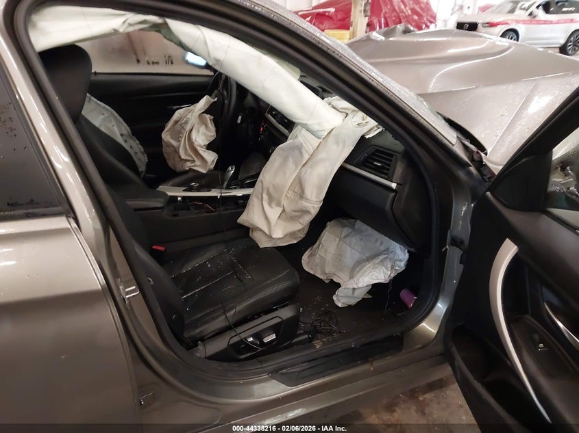 2016 BMW 320I xDrive