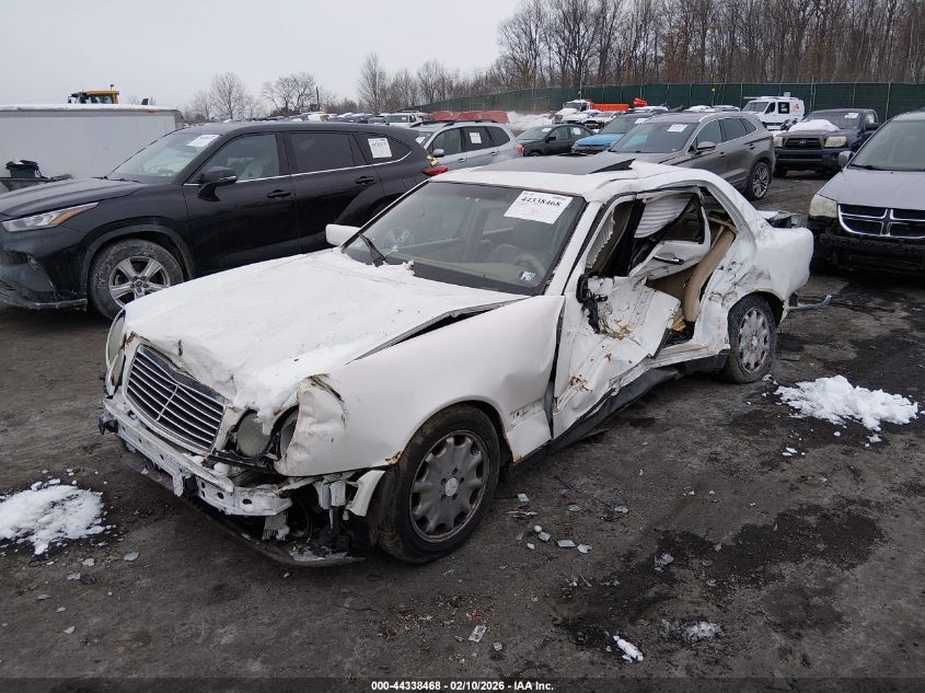 1999 Mercedes-Benz E 320