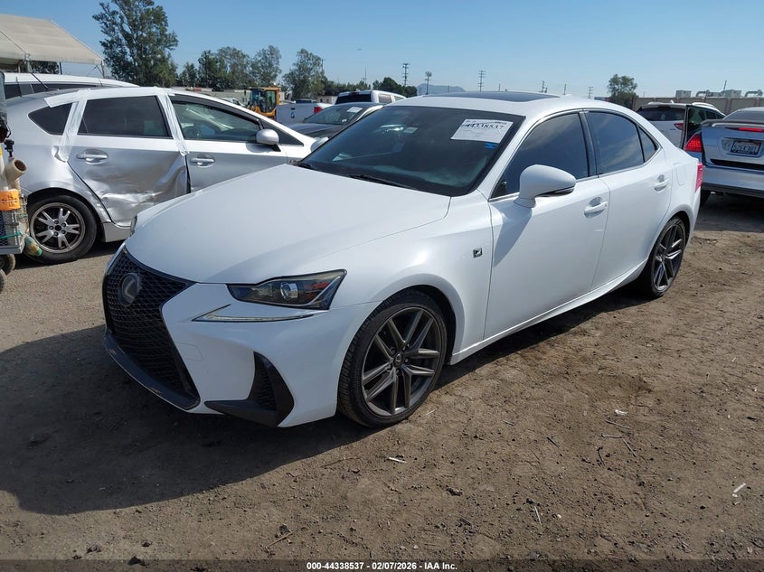 Vin: jthba1d28h5049774, lot: 44834978, lexus is 200t 20172