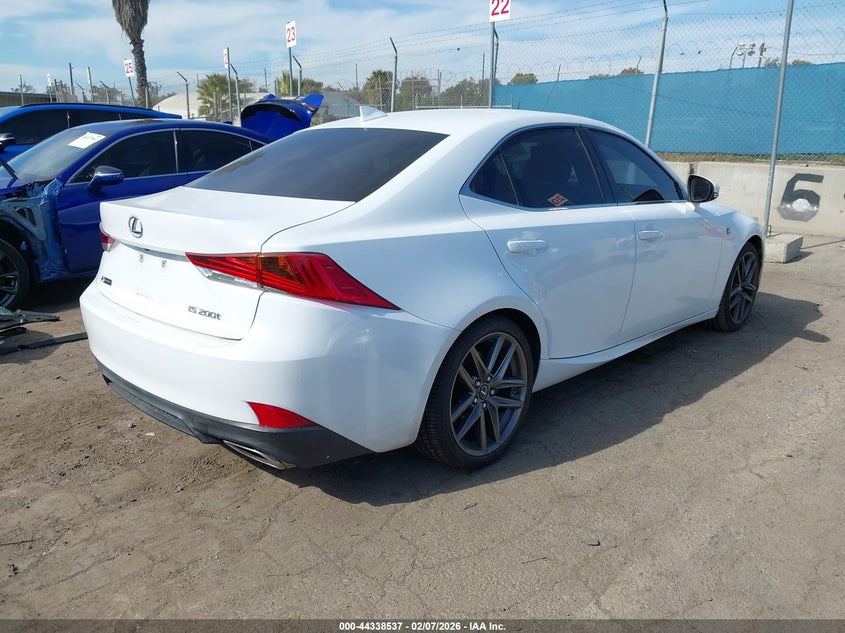 Vin: jthba1d28h5049774, lot: 44834978, lexus is 200t 20174