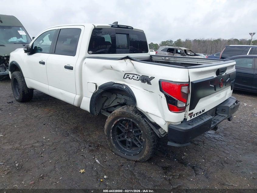 2023 Nissan Titan Pro-4X 4X4