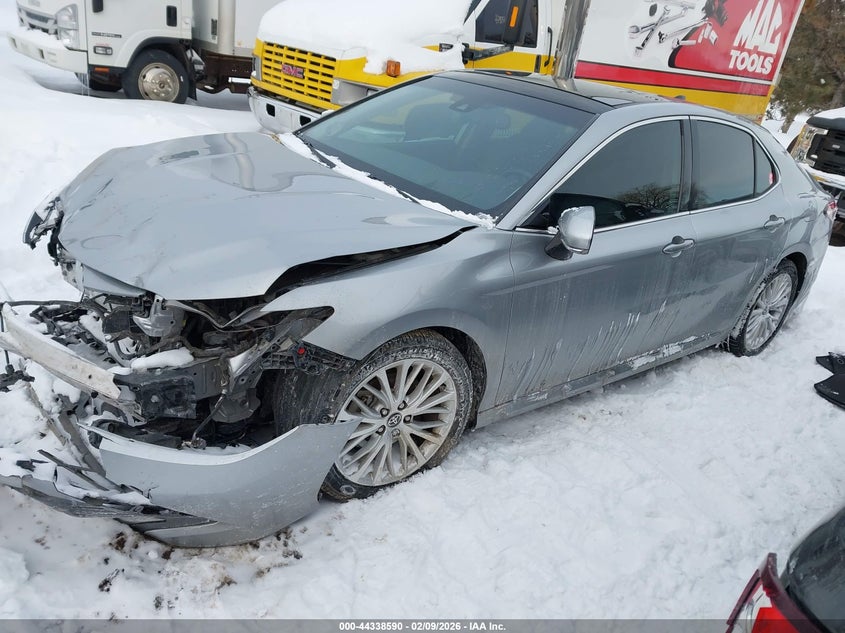 2020 Toyota Camry Xle