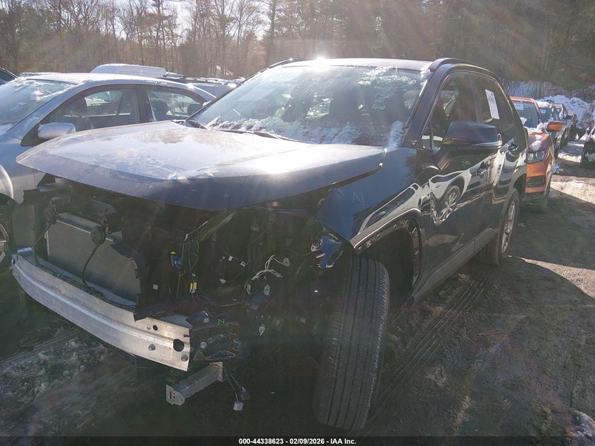 2023 Toyota Rav4 Xle