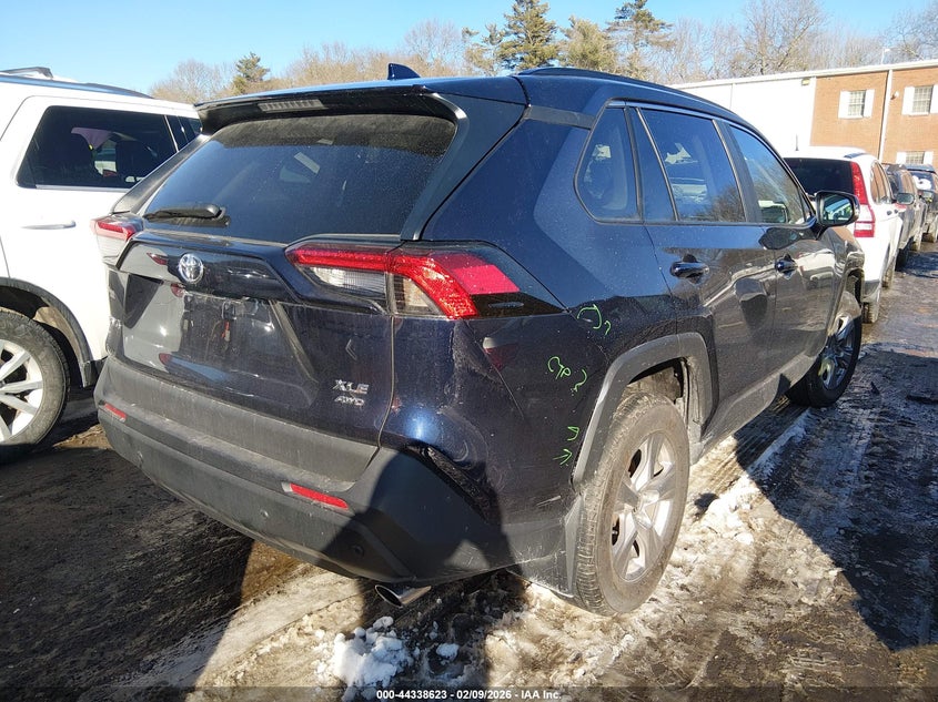 2023 Toyota Rav4 Xle