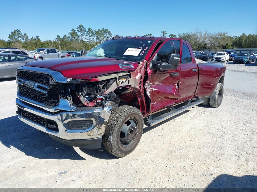 2024 Ram 3500 Tradesman 4X4 8' Box