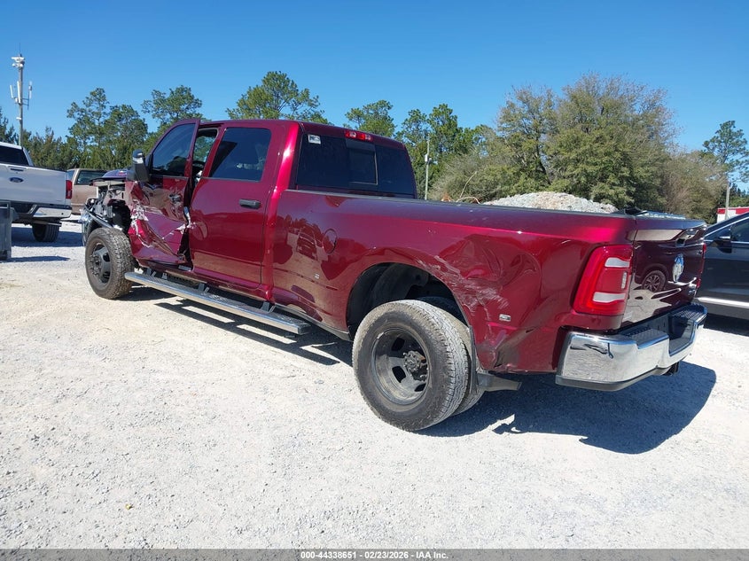 2024 Ram 3500 Tradesman 4X4 8' Box