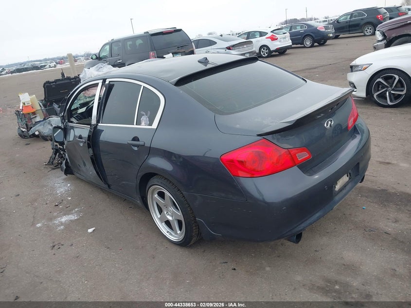 2011 Infiniti G37 Journey