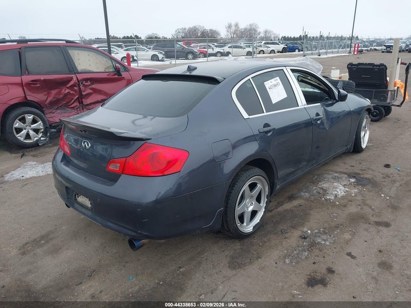 2011 Infiniti G37 Journey