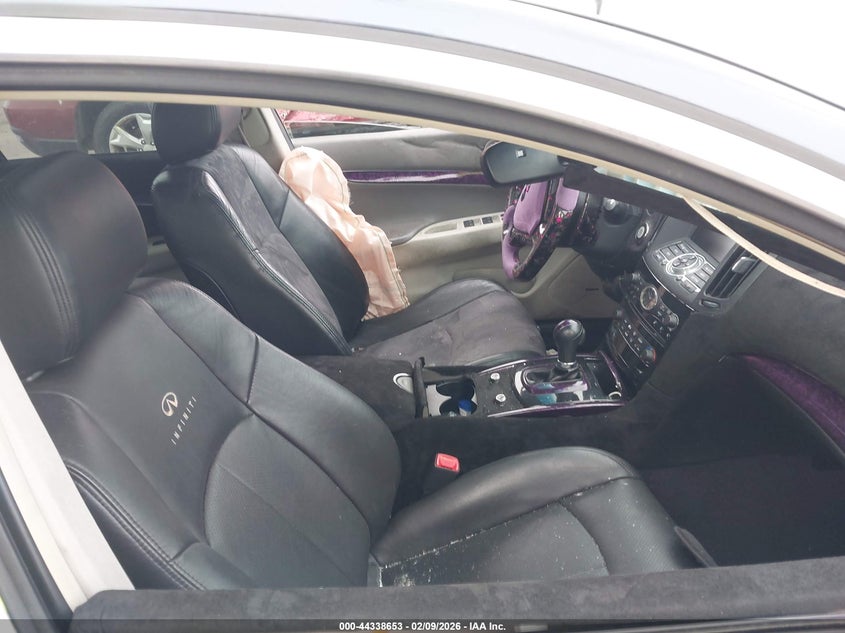 2011 Infiniti G37 Journey