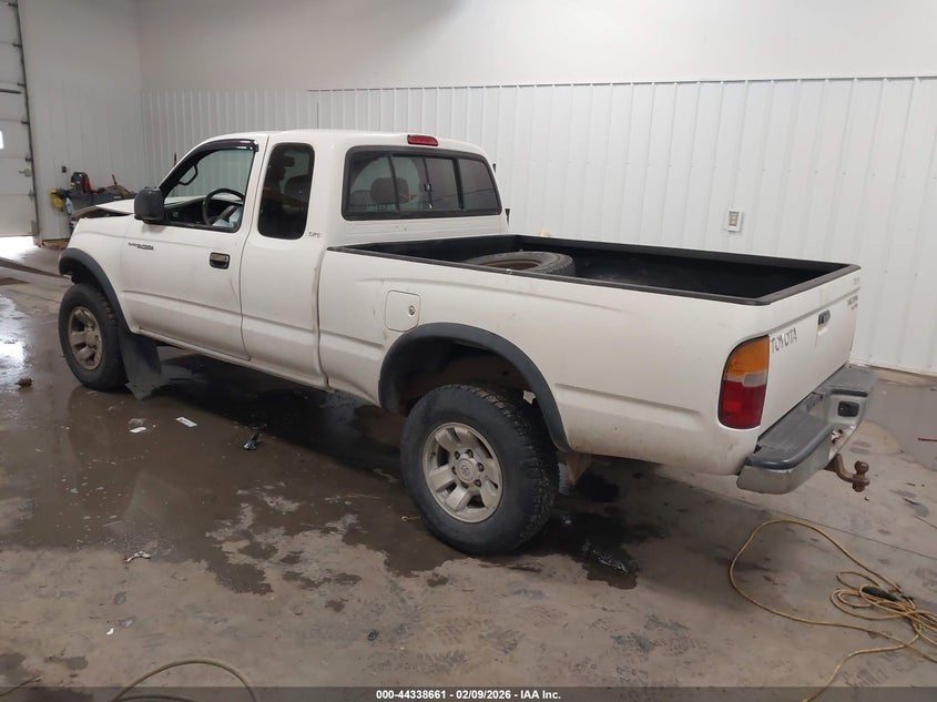 2000 Toyota Tacoma Base V6