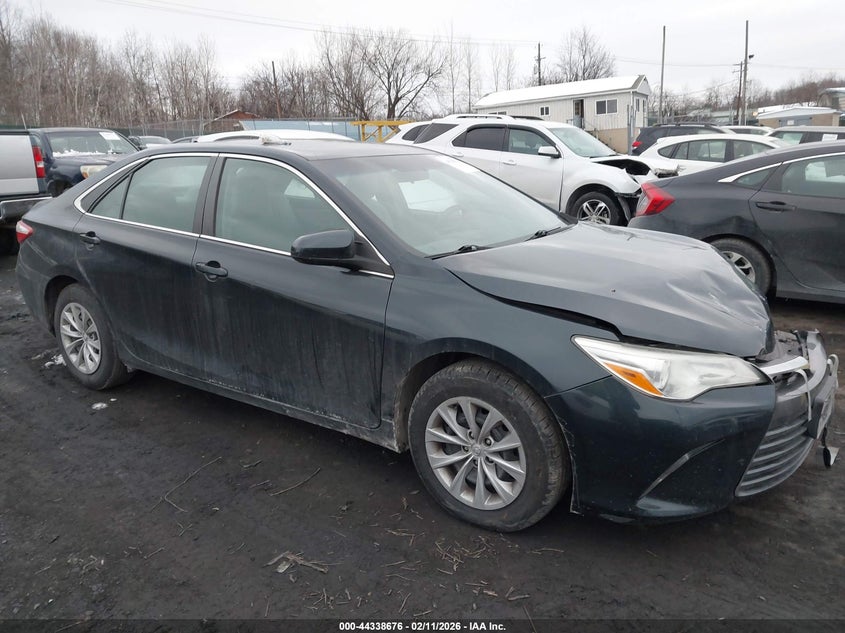 2015 Toyota Camry Le