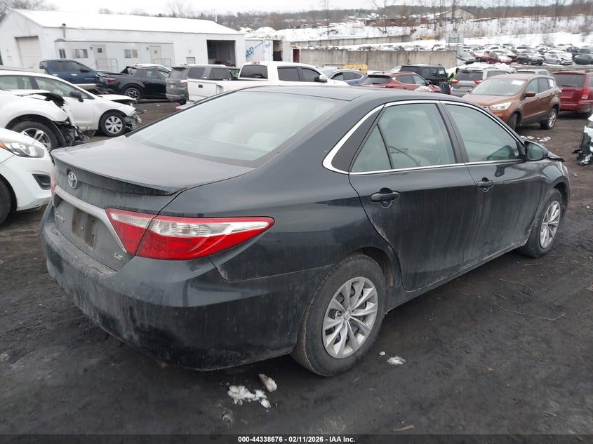 2015 Toyota Camry Le