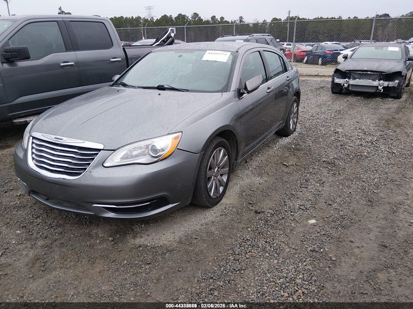 2013 CHRYSLER 200 SEDAN 2.4L I-4 DOHC, VVT, 173HP