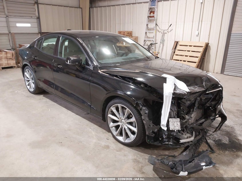 2019 Volvo S60 T5 Momentum