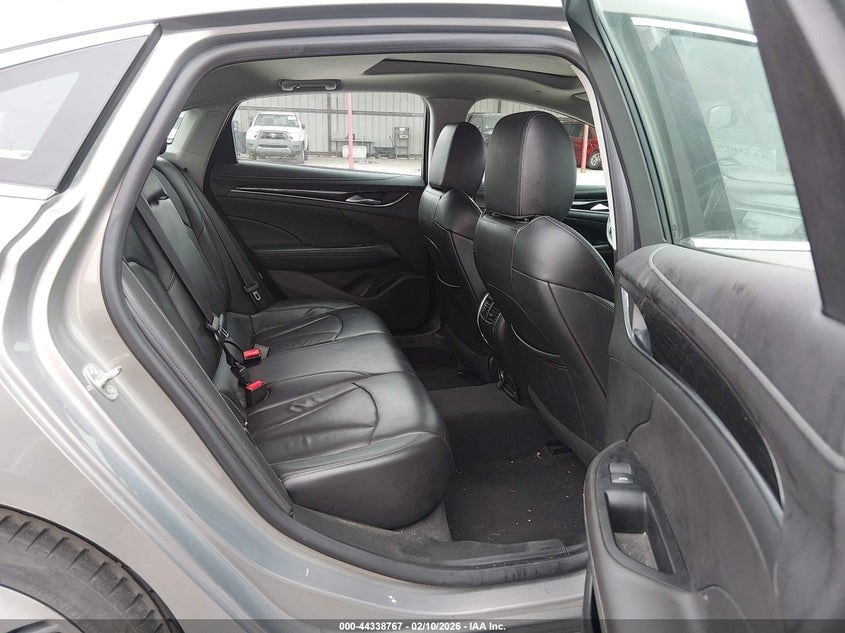 2017 BUICK LACROSSE auction photo 8