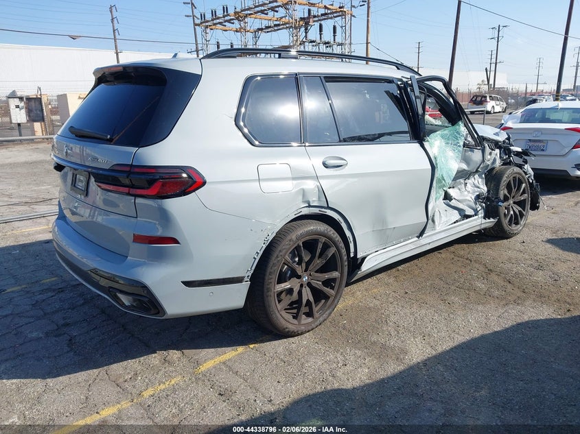 2026 BMW X7 xDrive40I