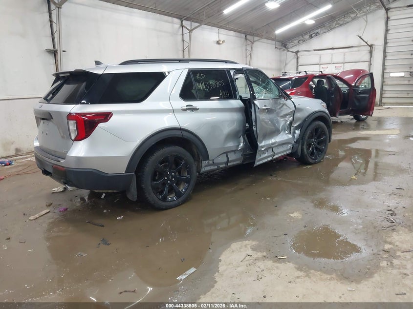 2024 Ford Explorer St-Line