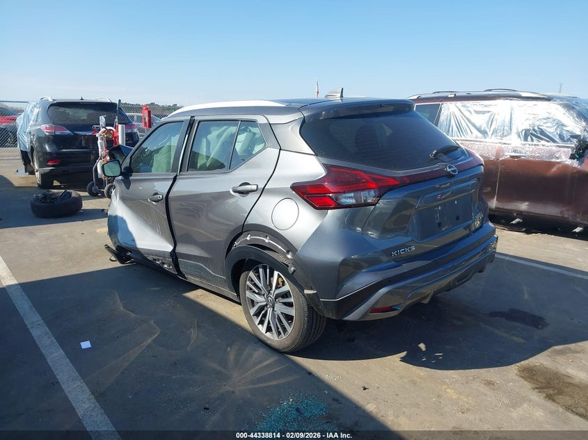 2024 Nissan Kicks Sv Xtronic Cvt