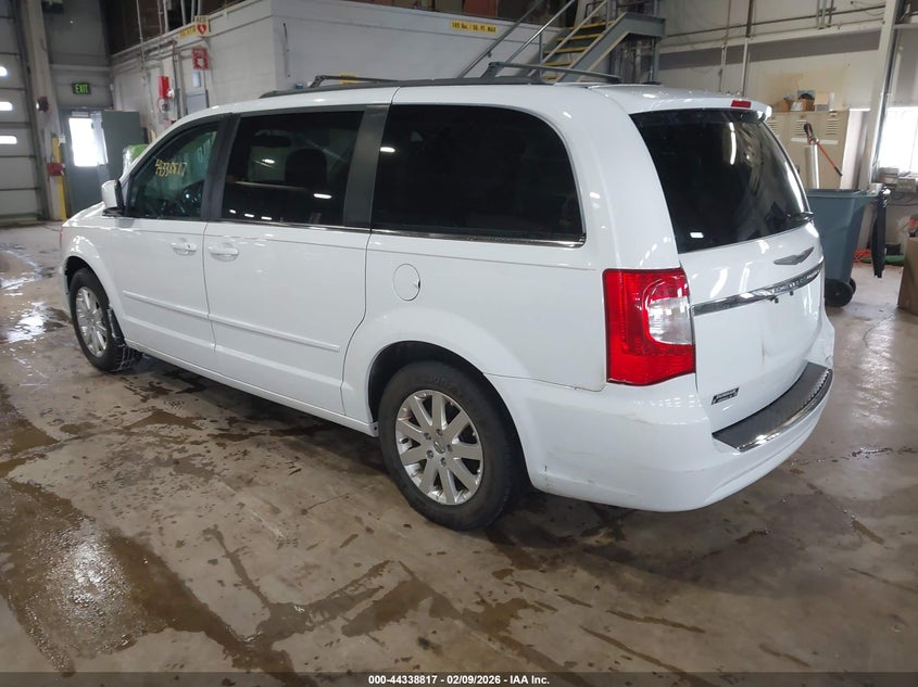 2016 Chrysler Town & Country Lx