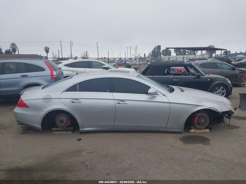 2007 Mercedes-Benz Cls 550 VIN: WDDDJ72XX7A100053 Lot: 44338831