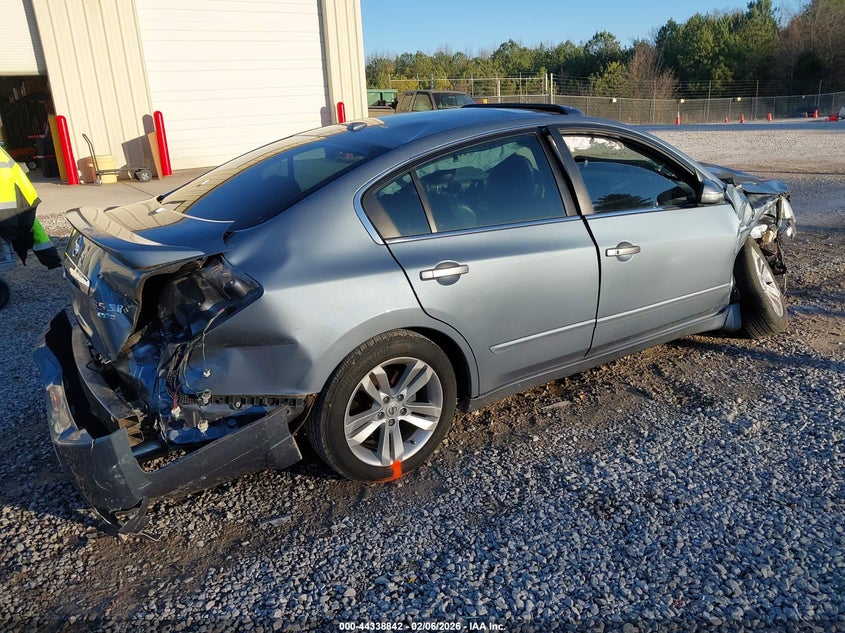 2010 Nissan Altima 3.5 Sr